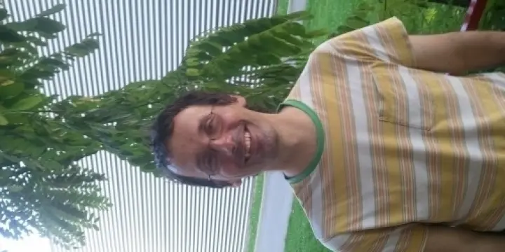 Homme cherche  une femme