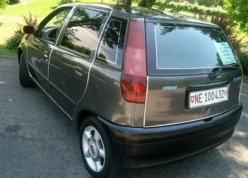 Fiat Punto HSD 75 à neuchatel