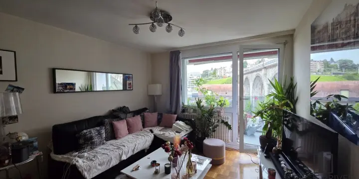 Appartement de 2.5 pièces au 7ème étage