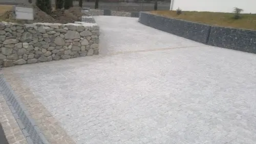 pose de pavé en granit a 150frs m2 VS VD