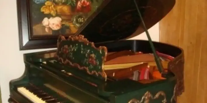 Piano à queue allemand