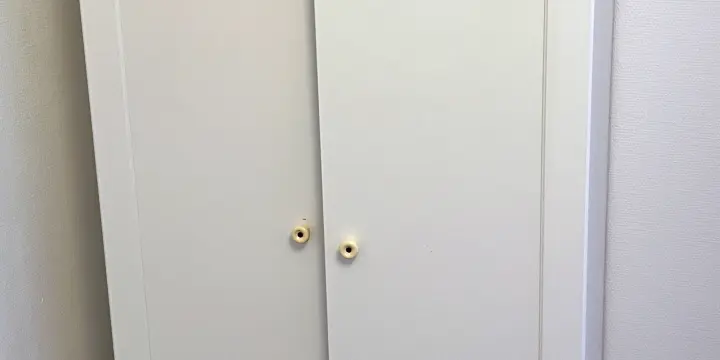 Armoire / penderie enfant blanche - Ikea - 50 cm x 75 cm x 175 cm