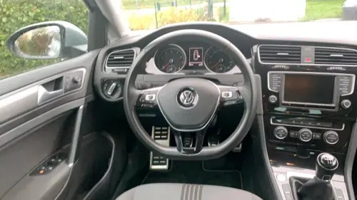 VOLKSWAGEN GOLF 1.4 TSI 125 à Beaumont