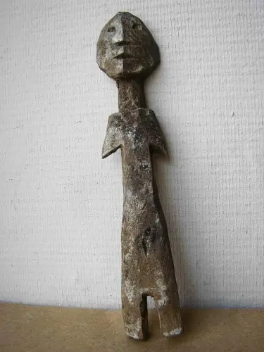 Authentique figurine en bois Adan à Thônex