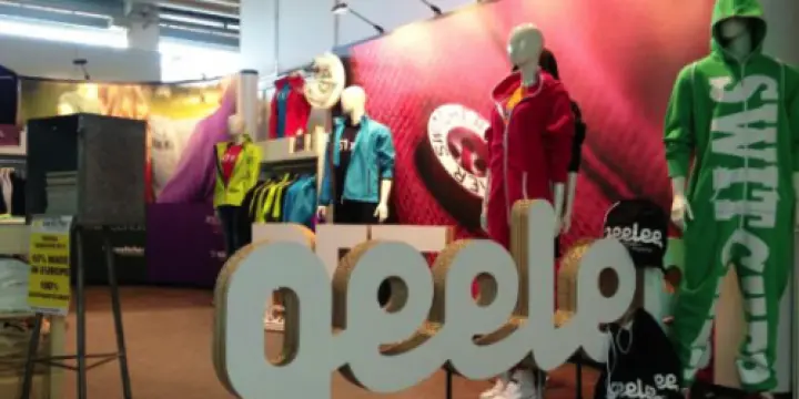 Stands Vitrines Décors en carton