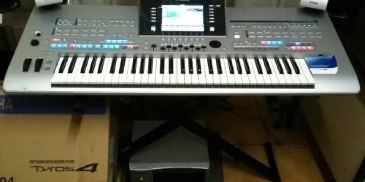 Yamaha Tyros 4  clavier -  1,500CHF