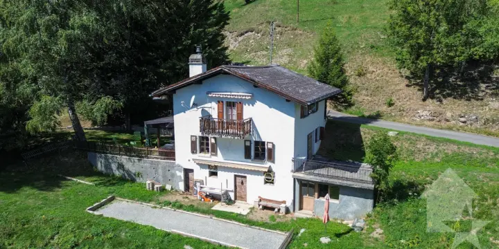Appartement dans un petit chalet aux Mayens de Conthey