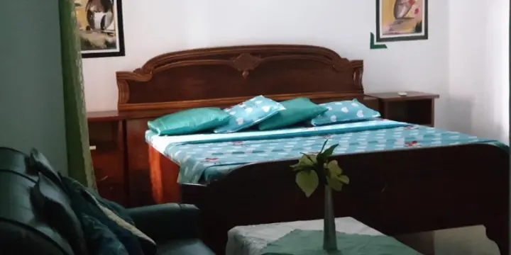 LOCATION DE VACANCES - STUDIO MEUBLE- ABIDJAN