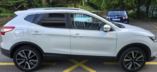 Nissan Qashqai 1.6 dCi Tekna 2015 à Fribourg