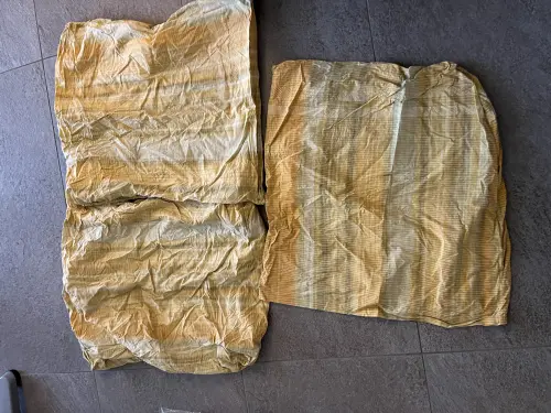 3 taies d'oreiller jaunes rayées assorties 55x55 cm à Nyon