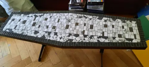 Table basse en mosaïque à Lausanne