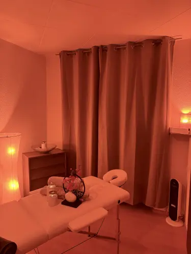 Mesdames le massage dont vous rêviez est la.