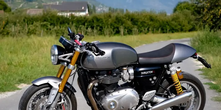 Triumph Thruxton R 2016