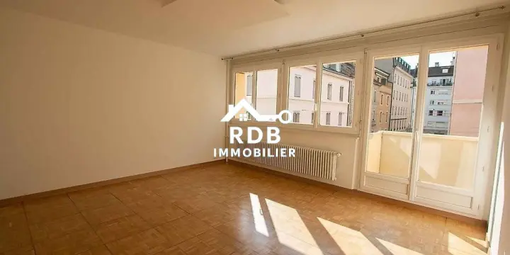 Studio au 3ème étage situé à Genève 1207