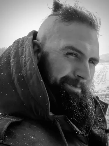 Cherche une sexfriend, canton FR ou VD à Villaz-St-Pierre