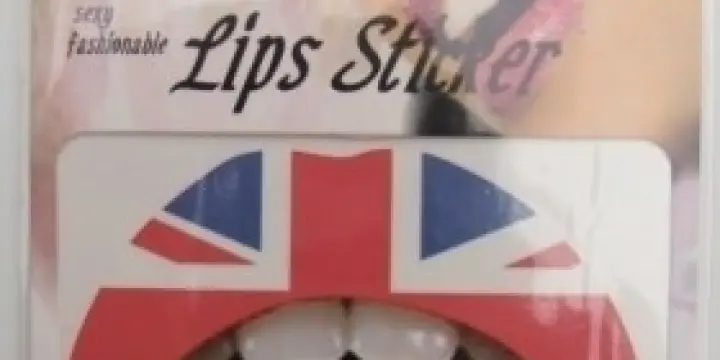 Tatoo lips sticker 