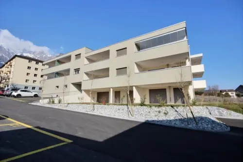 Appartement de 3,5 pces avec jardin à St-Pierre-de-Clages