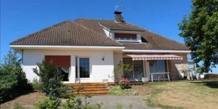 Maison d'architecte en Bourgogne (France