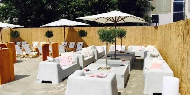 Mobilier en béton fibré