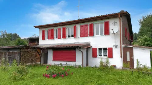 Appartement de 4.5 pièces dans une maison locative de 2 logements à Réclère