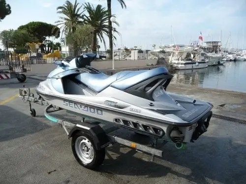 jet ski seadoo GTX Limited  à Lausanne