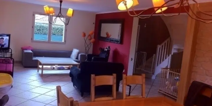 A vendre villa contemporaine de 220 m2 à