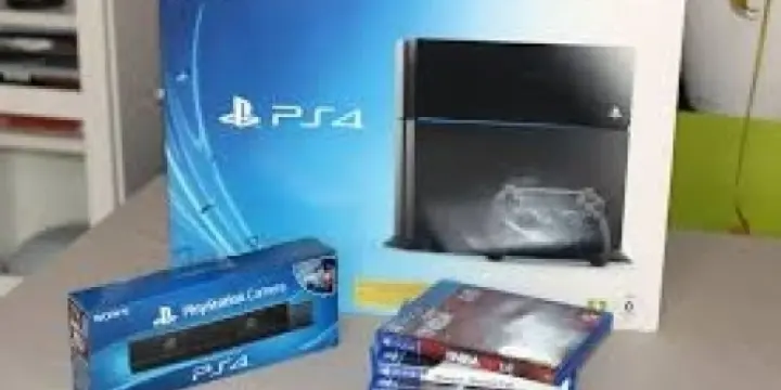 playstation4 avec deux jeu et une manete
