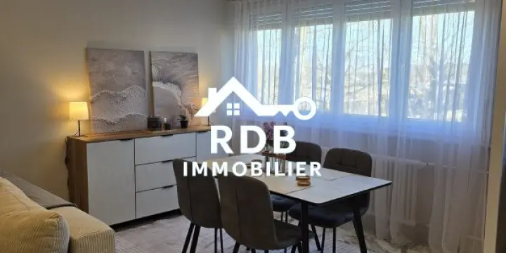 Appartement de 4 pièces au 5ème étage situé à Meyrin 1217