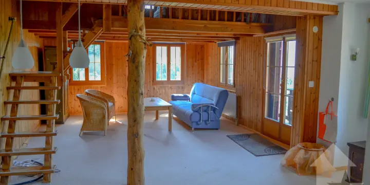 Maison villageoise de 3 appartements, deux 3,5 et un 2,5 pièces