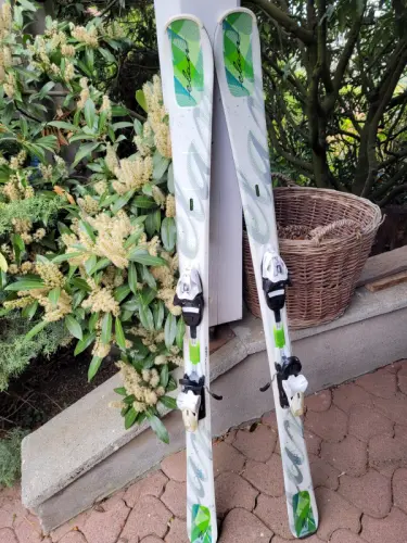 Ski femme 1m52 Elan à Genève