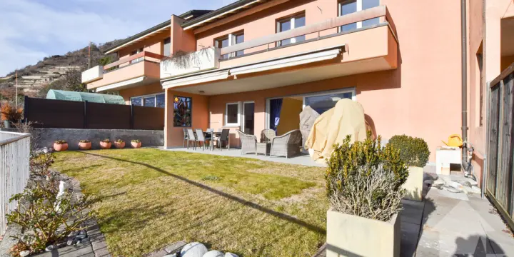 Sion, quartier de Gravelone, jolie maison contiguë