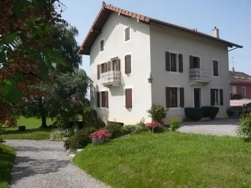  LOISIN 74 Belle villa bourgeoise à Loisin