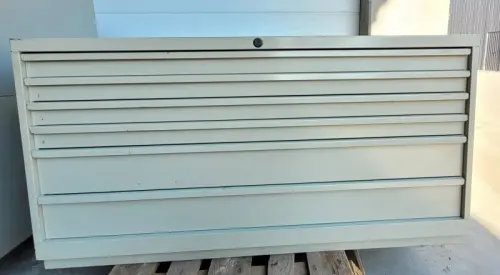 Armoire pour plans à Vétroz