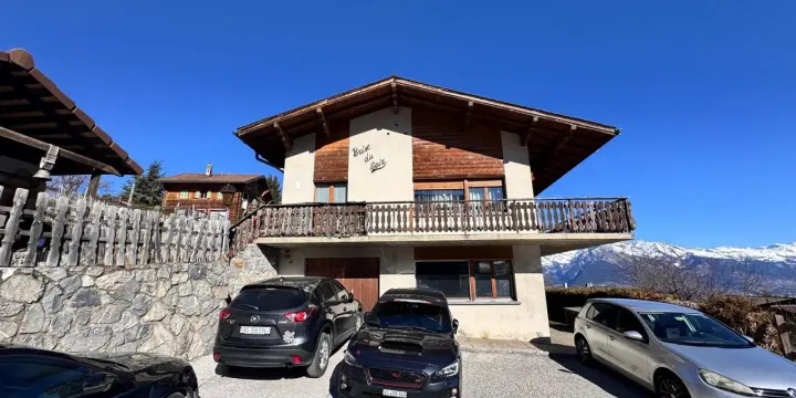 Maison de 2 appartements à Nendaz