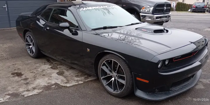 2017 Dodge Challenger 6.4 Shaker Scat Pack exp. 01.2026