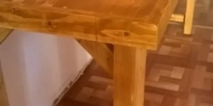 Exceptionnelle table de bureau