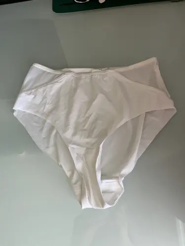 Culotte blanche - sloggi - Taille EU: S - 52 cm à Nyon