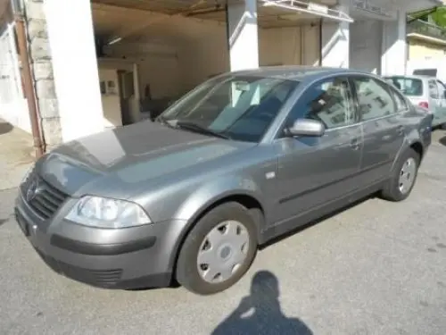 VW Passat 1.8 T à Lausanne