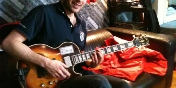 Cours de guitare électrique, acoustique 