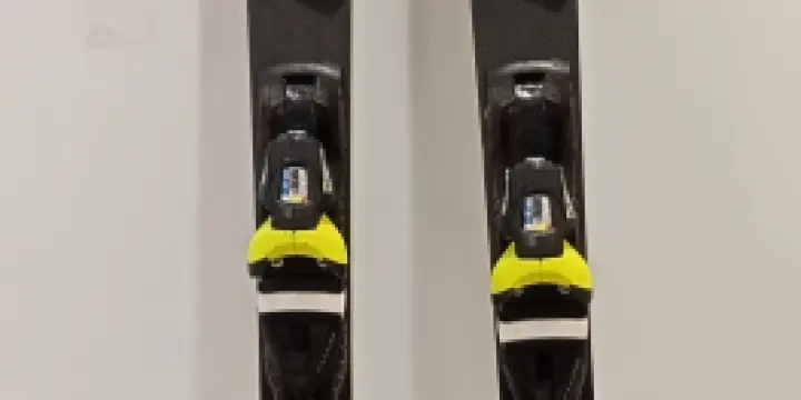 Ski Rossignol P700