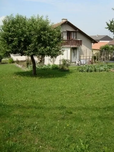 Maison à Courtepin- Calme/grand jardin à Courtepin