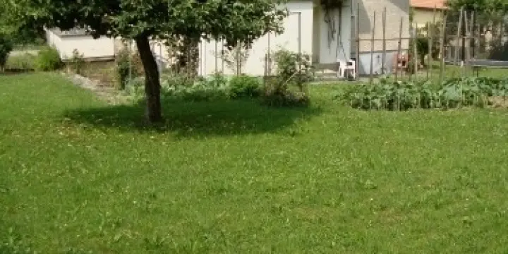 Maison à Courtepin- Calme/grand jardin