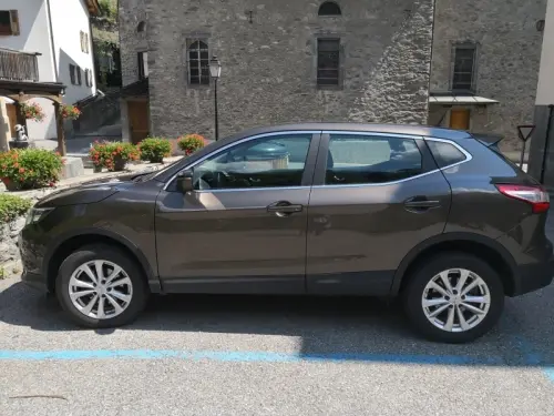 CESSION DE LEASING - Nissan Qashqai 1.6dCi acenta à Salvan