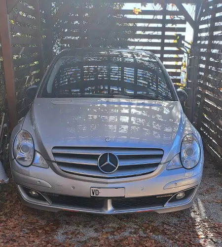 Mercedes R320 CDI 4x4 Gris à Arzier Le Muids