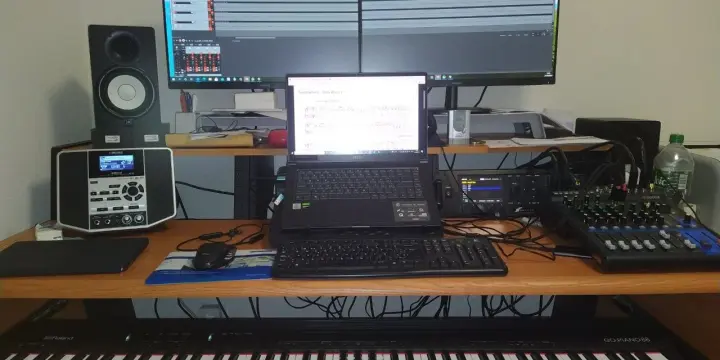 Bureau de studio Zaor Miza 88 XL Flex – Oak Black (État impeccable)
