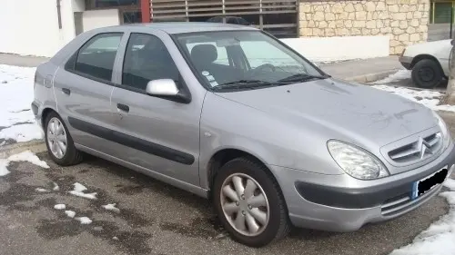 Citroen XSARA à CROZET (france voisine)