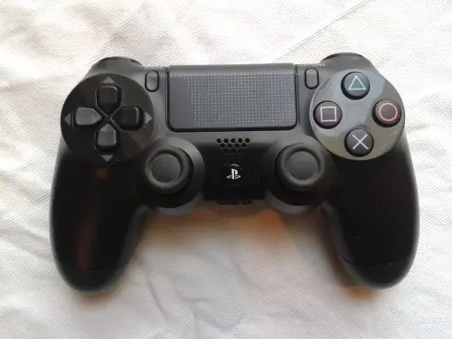Manette pour playstation 4  à geneve