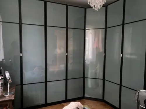 Dressing-armoires PAX à Lausanne