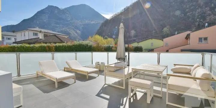 Joli 4.5 pièces, complètement rénové avec une grande terrasse