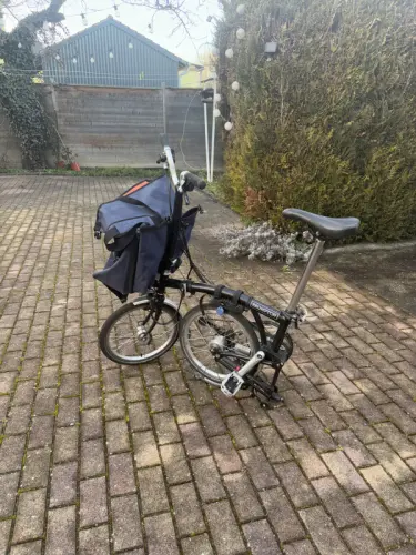 Brompton H6L Black à Chiasso